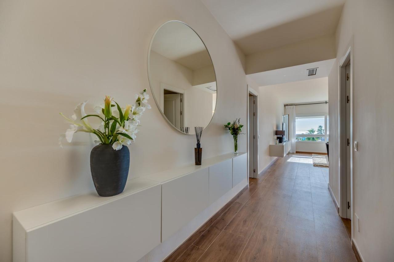 Vacation Marbella I Top 1 Puerto Banus Sea Front Rental, Renovated Eksteriør bilde